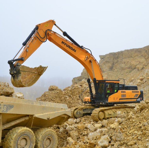 Hyundai HX480L has proven itself in the mining industry